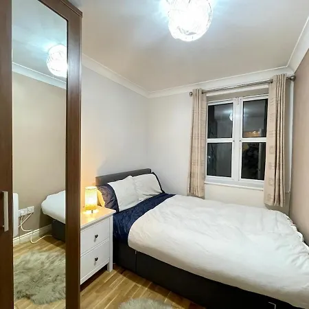 Modern Stylish With Free Parking Dublin